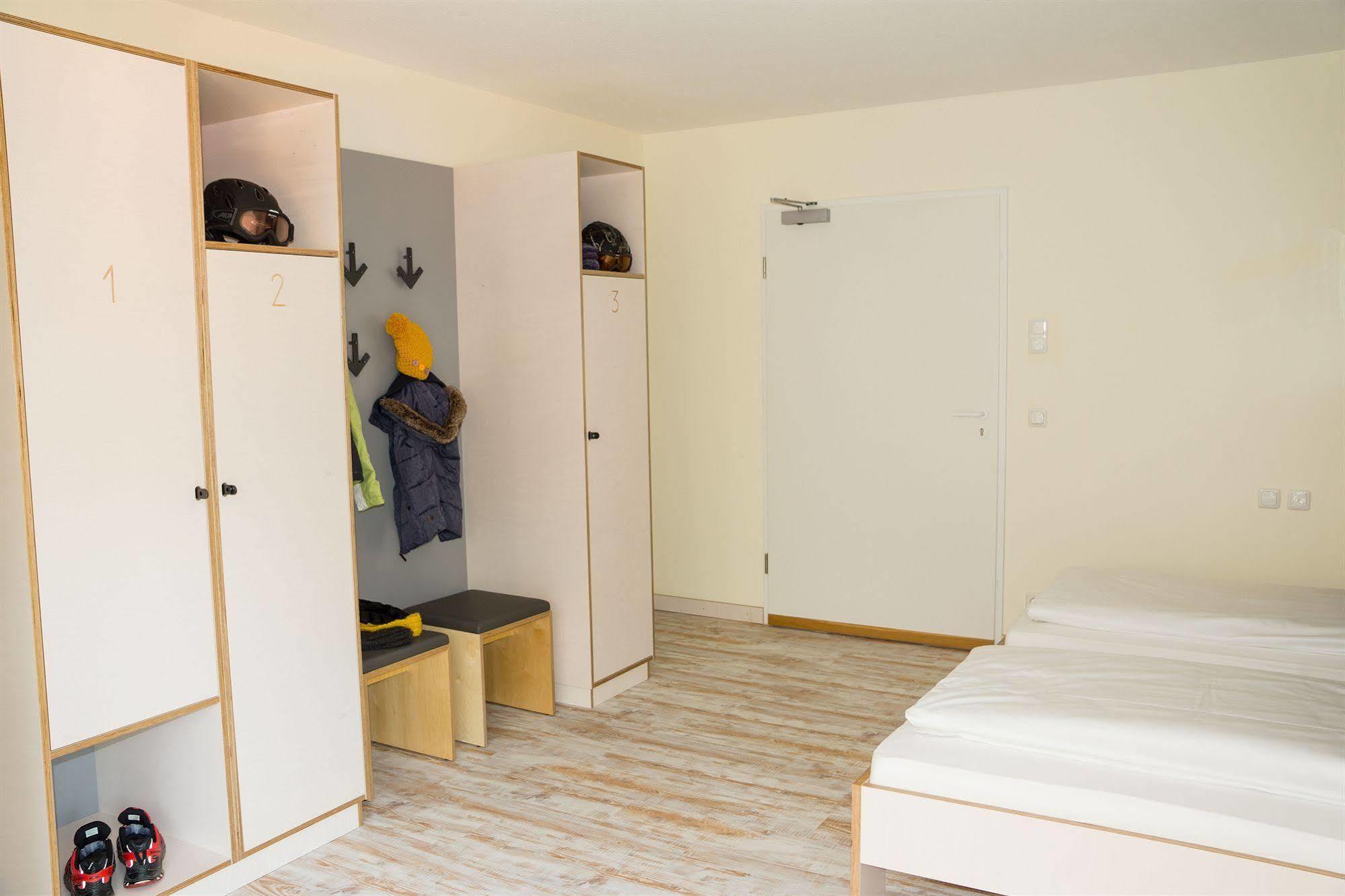 Oberstdorf Hostel Extérieur photo